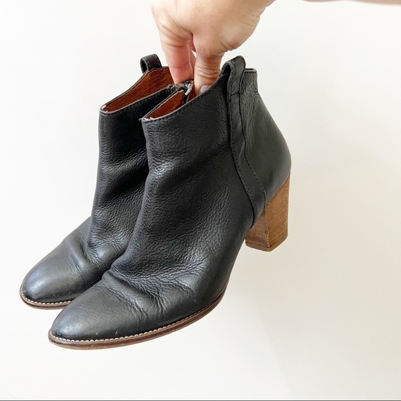 Madewell The Billie Boot in Leather - Picture 3 of 13